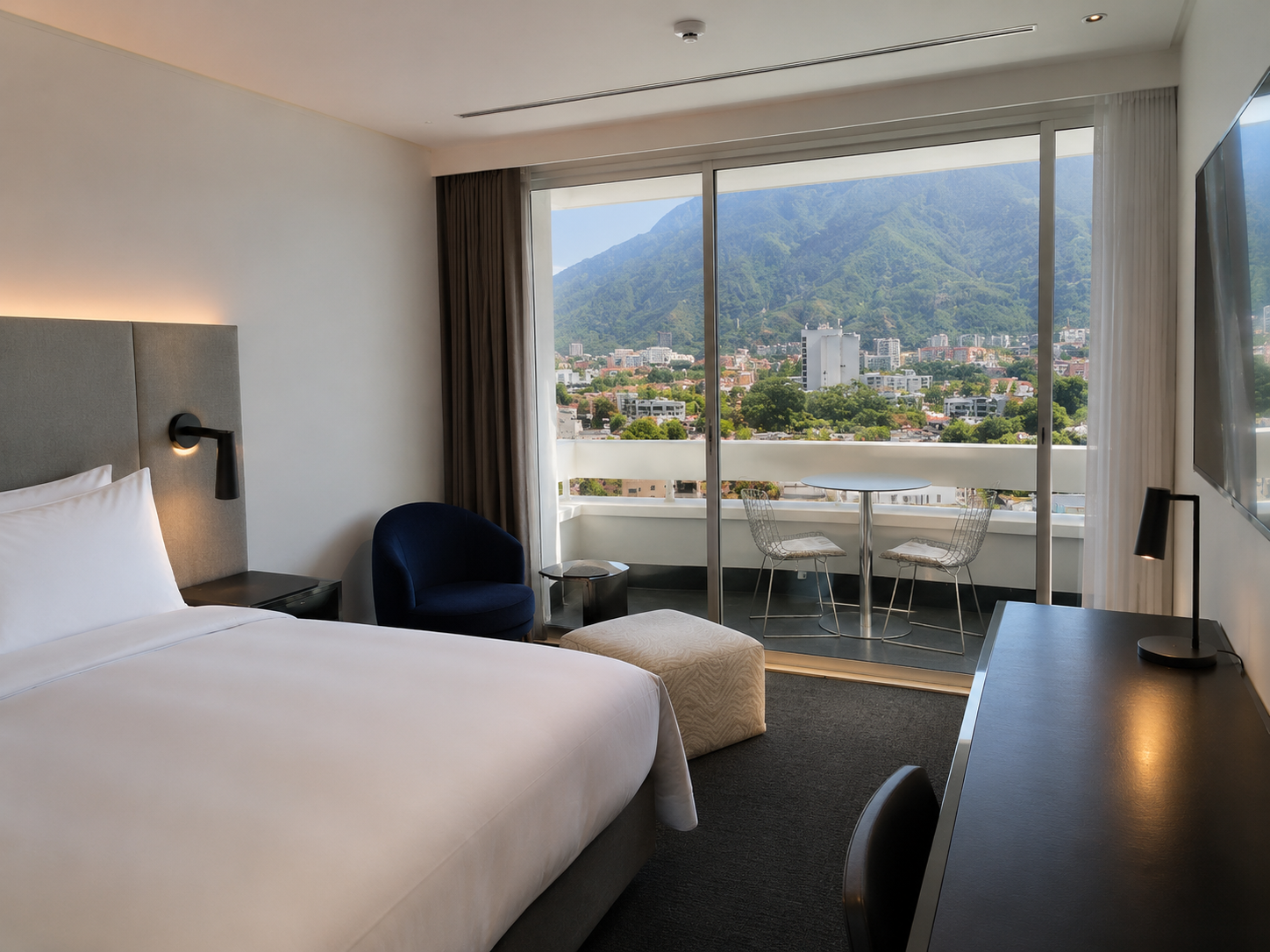 Suite Deluxe con vistas — THE VIP CARACAS